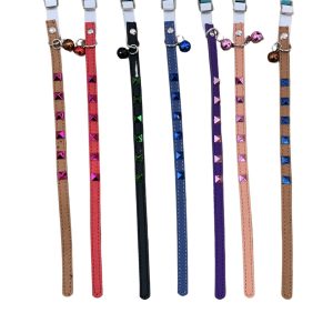COLLAR TACHUELAS GATO